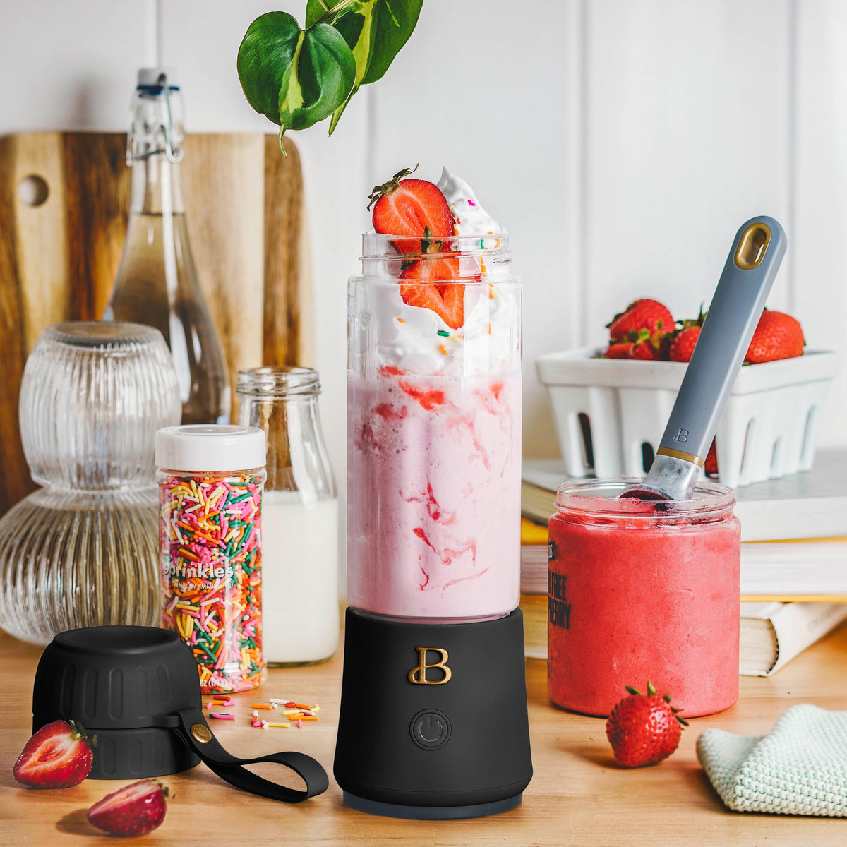 Portable To Go Blender 2 0 70 W 16 Oz Beautiful portable-to-go-blender-2-0-70-w-16-oz-beautiful