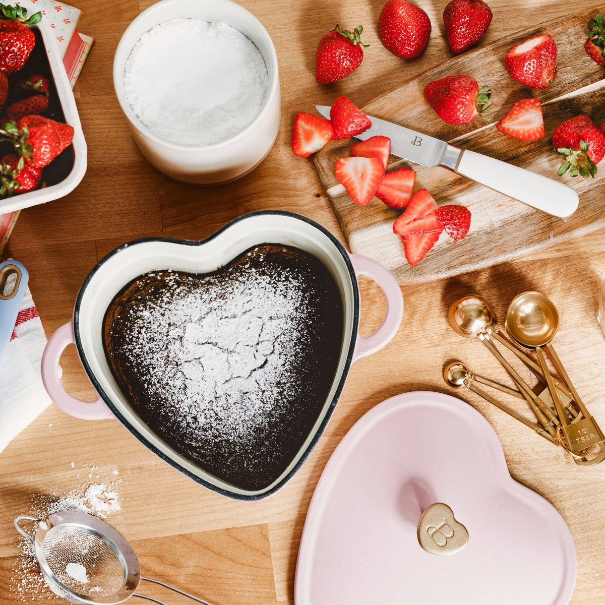 Beautiful 2QT Cast Iron Heart Shaped Dutch Oven, White Icing by Drew  Barrymore 