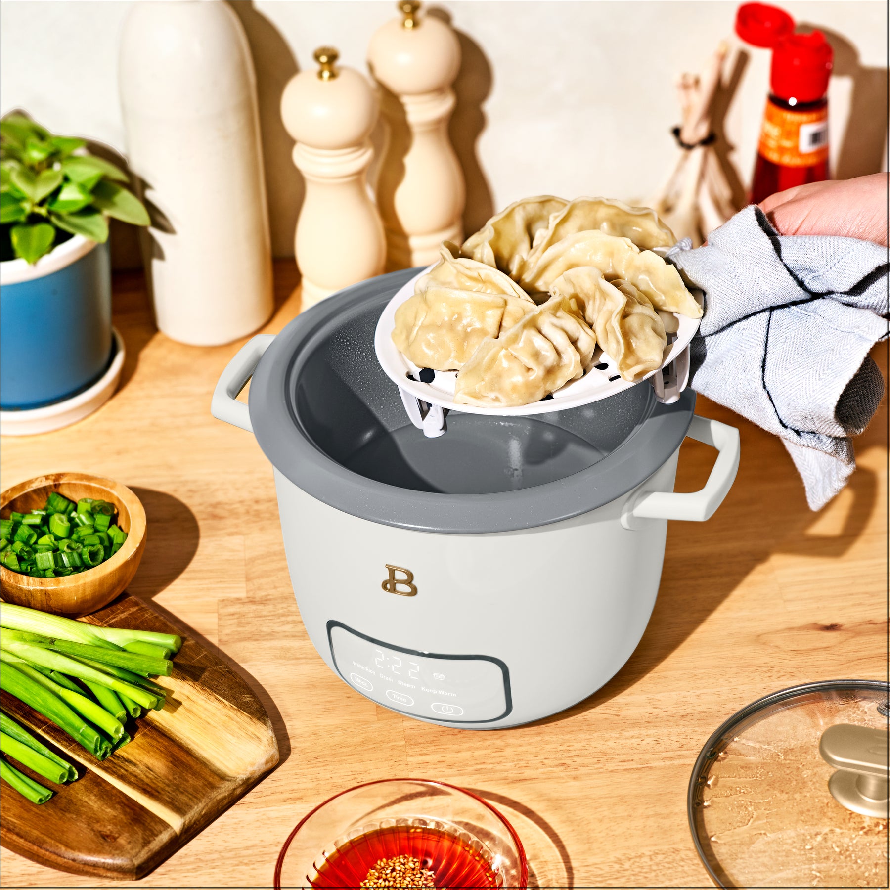 6-Cup Digital Rice Cooker with Glass Lid – Beautiful™